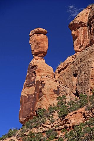 165 colorado national monument, balanced rock.JPG